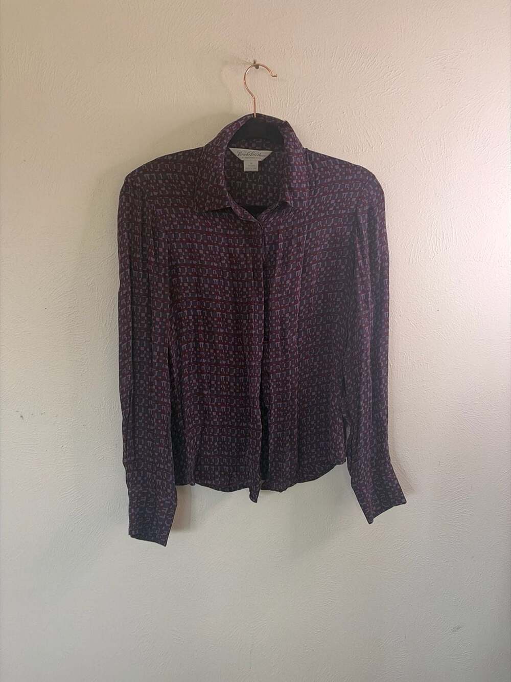 Brooks Brothers Women's Size 10 100% Silk Geometric Print Long Sleeve Button Dow